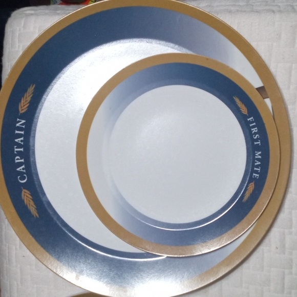 Captain and First Mate Set of 4 Melamine Plates - Picture 2 of 4